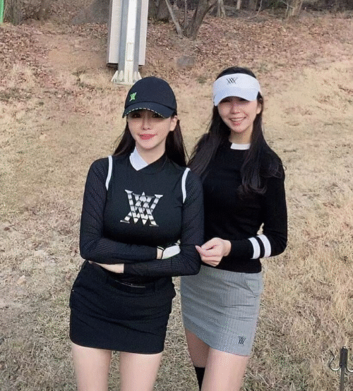 Summer Golf Clothing Women's Round Neck Long Sleeve Sunscreen Pleated skirt Polo - Image 4